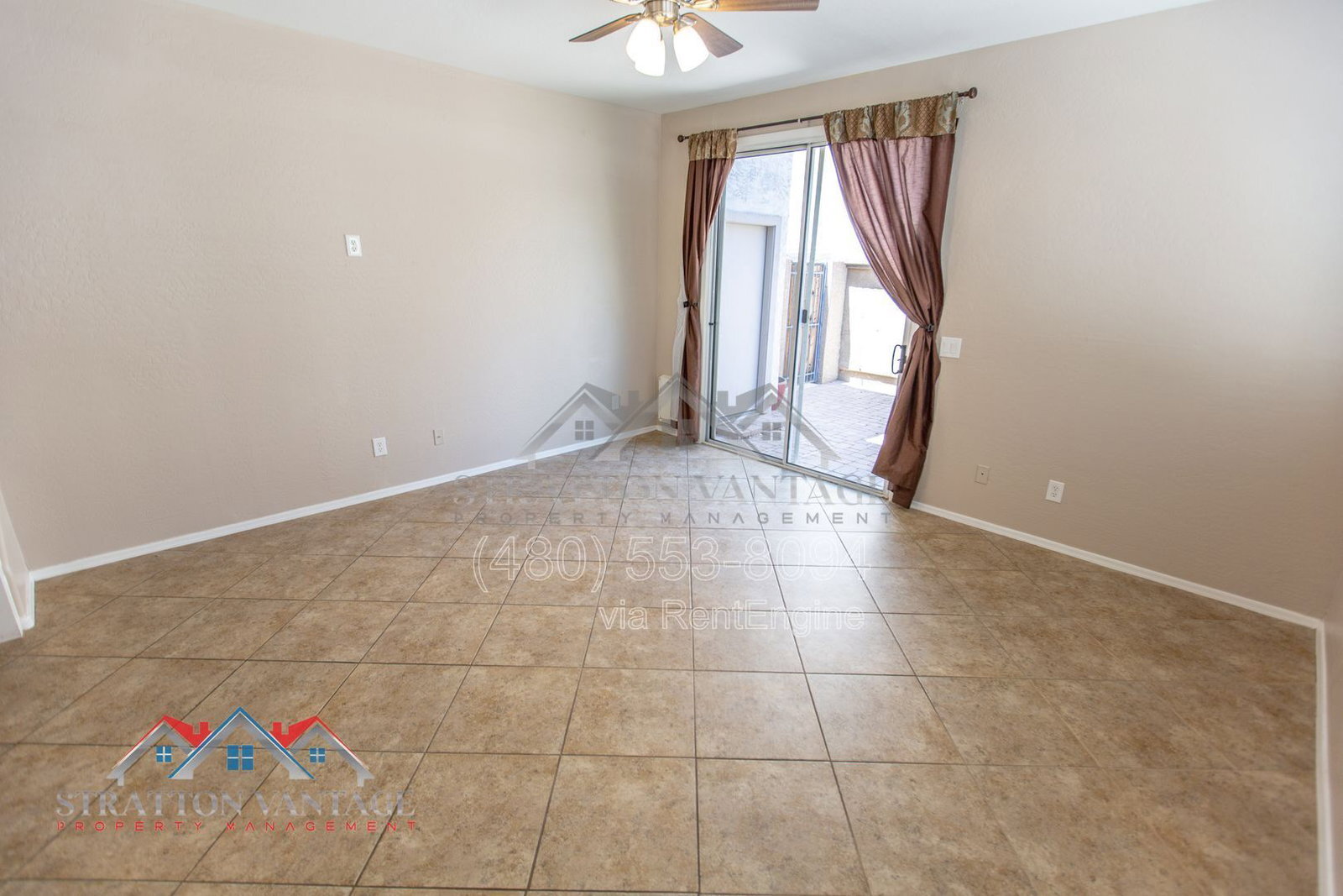 Building Photo - 4352 E Carla Vista Dr
