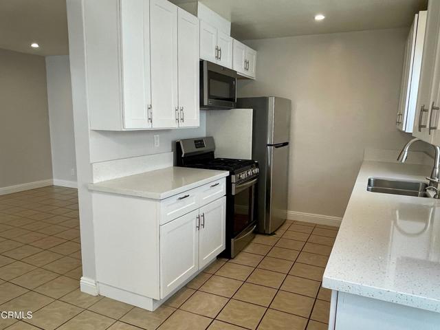 Building Photo - 3364 Preble Ave