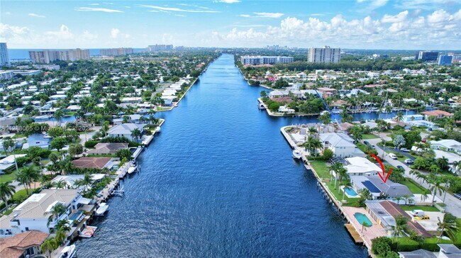 Building Photo - 2742 SE 11th St