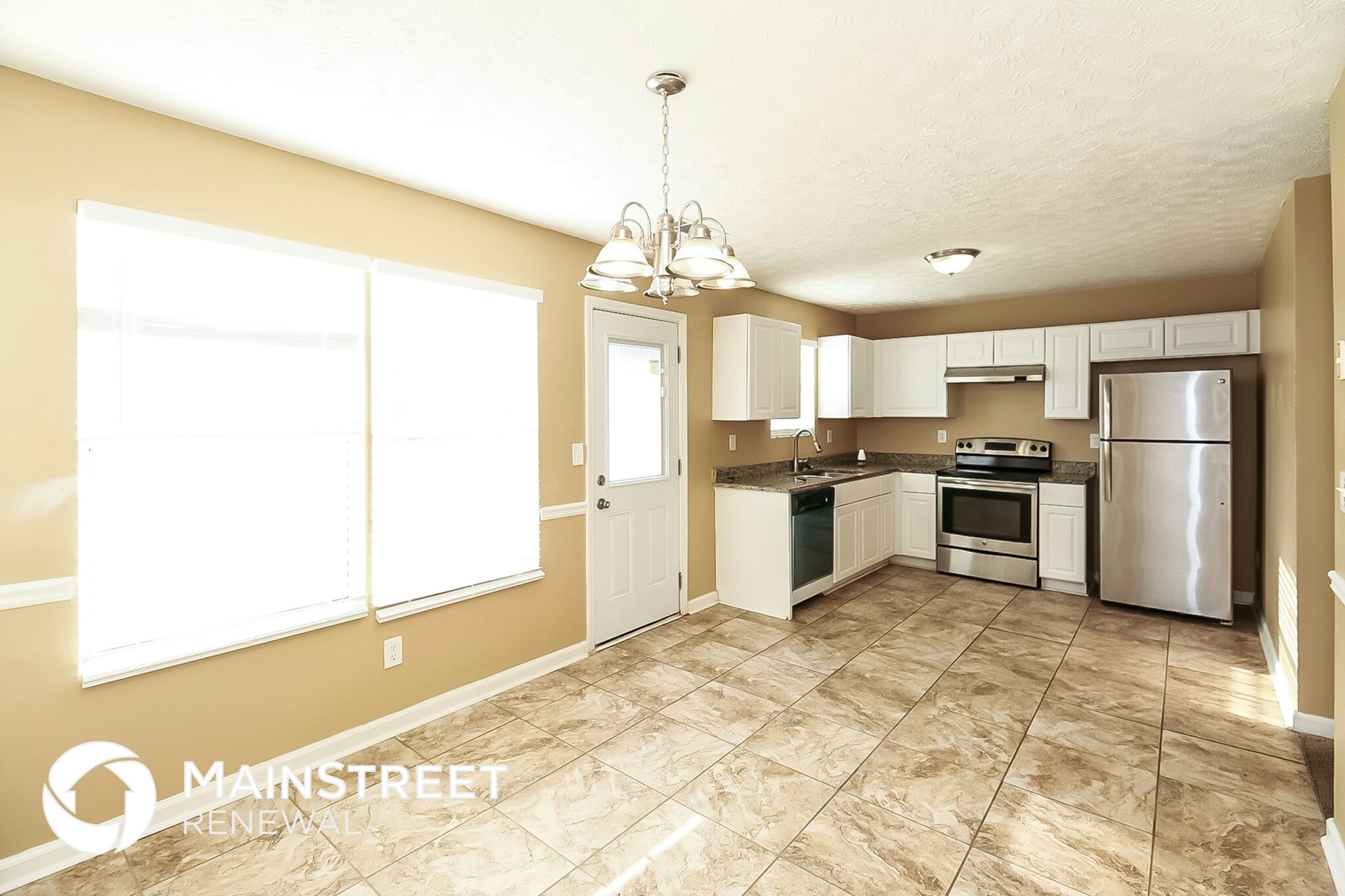 Building Photo - 9439 Sleepy Hollow Ln