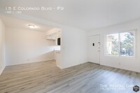 Building Photo - Updated 1 Bed /1 Bath In Arcadia! | Upper ...