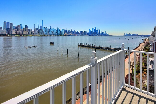 Building Photo - 470 Buffalo Ct