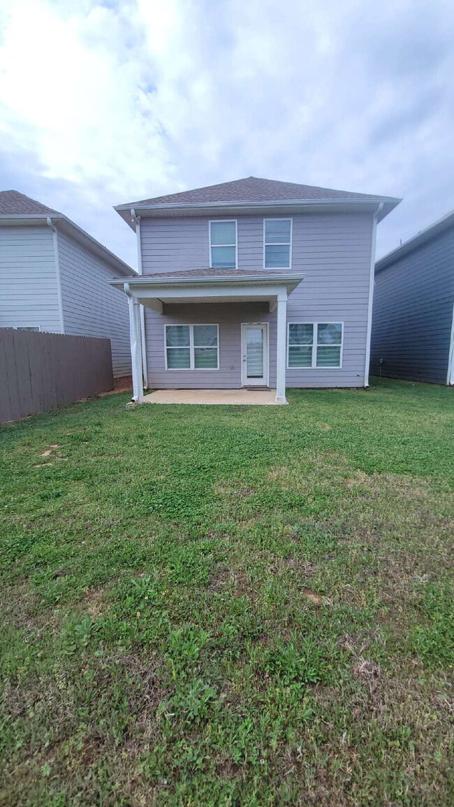 Building Photo - 7203 Chatfield Wy NW