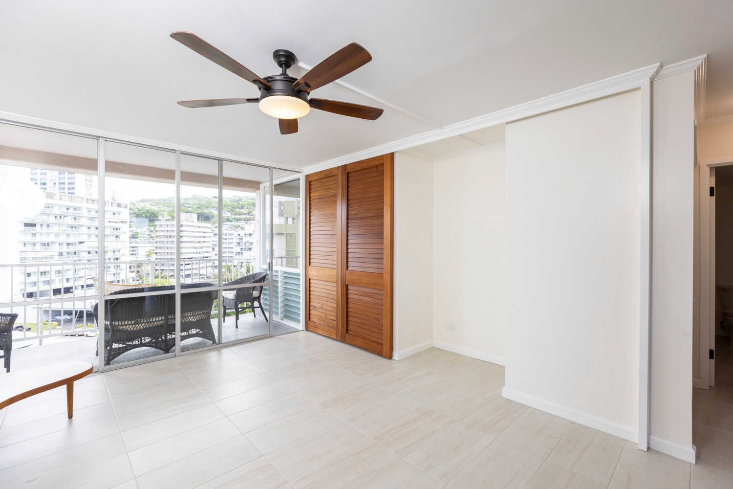 Building Photo - 1617 Keeaumoku St