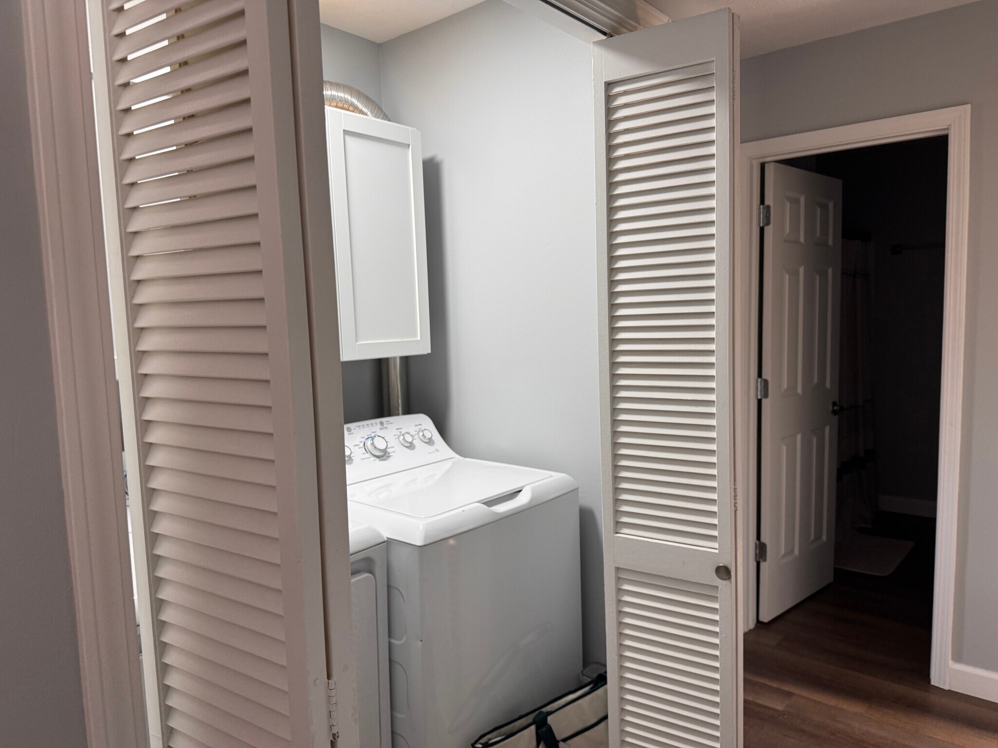 Building Photo - 135 Albany St