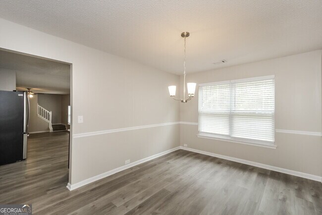 Building Photo - 1037 Summer Cypress Dr