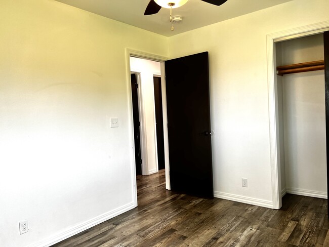 Building Photo - 16-2083-2083 Anthurium Dr