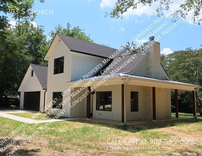 Building Photo - 303 S Church St