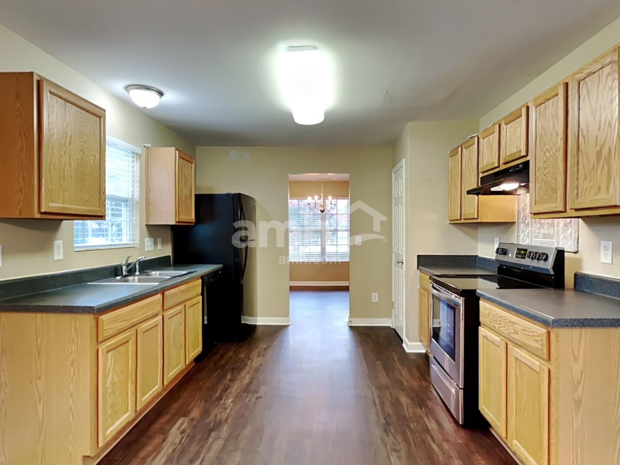 Building Photo - 3405 Rocket Ct