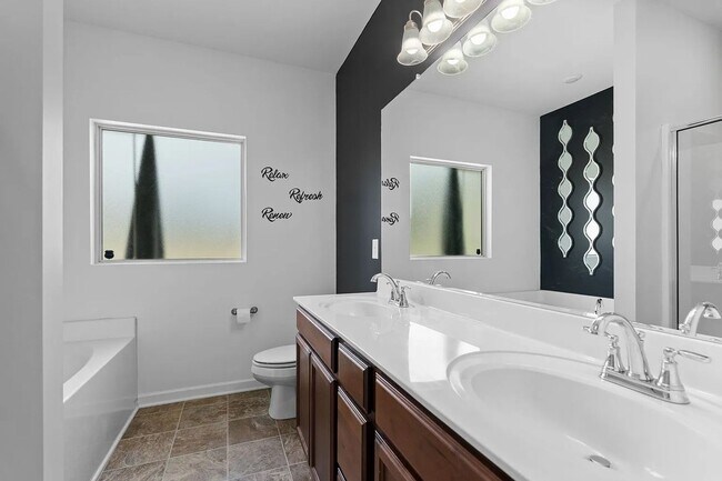 Building Photo - Beautiful 3BR in Smyrna