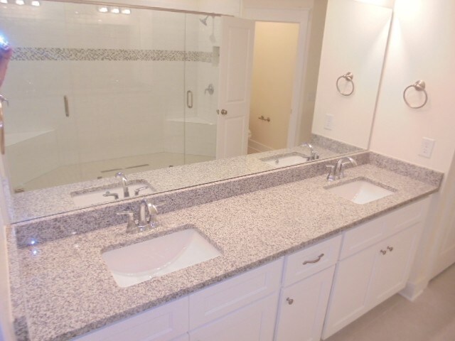 Building Photo - 1076 Adams Haven Bend