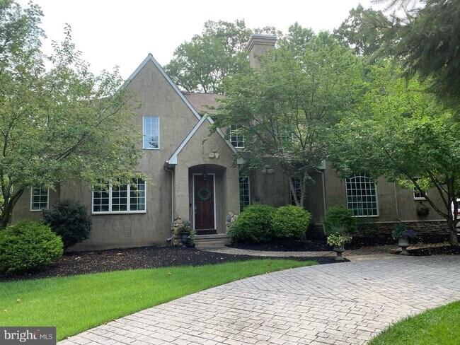 Building Photo - 1226 Pine Grove Rd