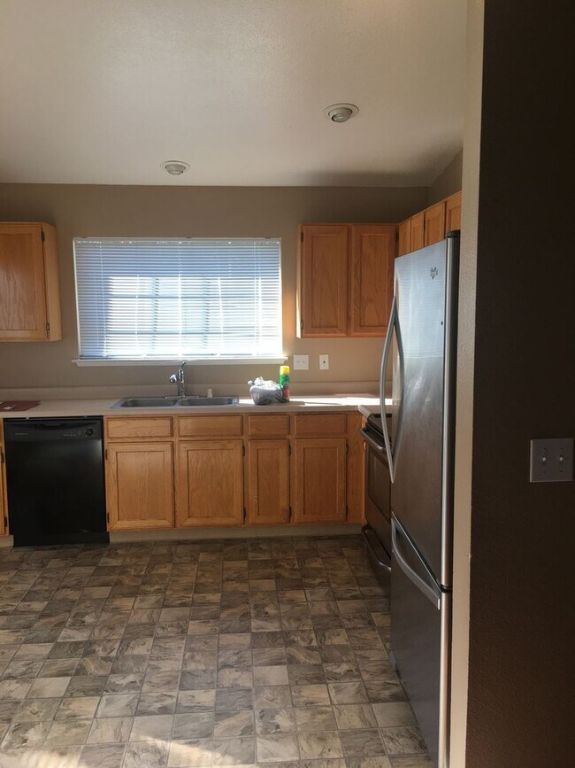 Building Photo - 3 bed/2 Bath House in Sparks