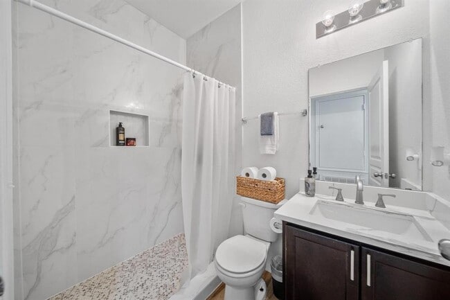 Building Photo - 15323 Sienna Peak Ln