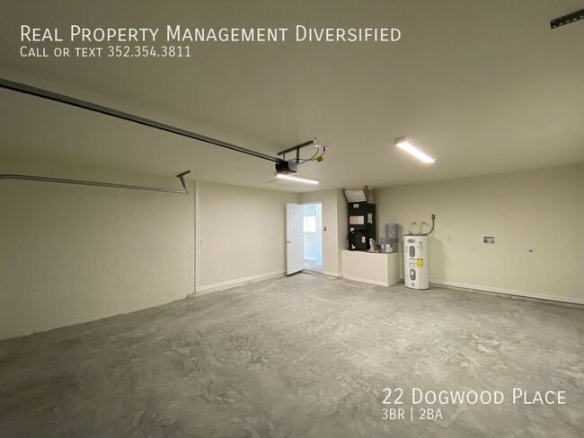 Building Photo - 22 Dogwood Pl