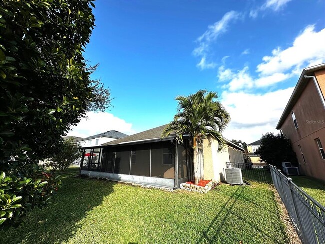 Building Photo - 324 Cortona Dr