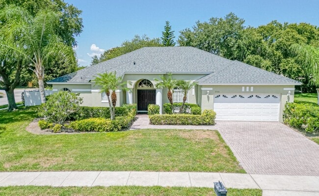 Building Photo - 2500 Azzurra Ln