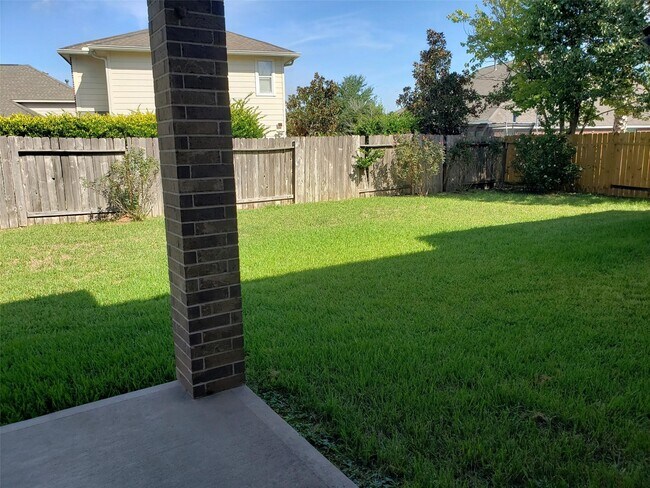 Building Photo - 3607 Cat Springs Ln