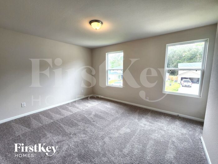 Building Photo - 10083 Cerritos dr