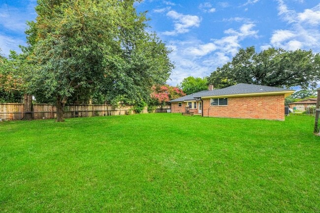 Building Photo - 12503 Foxburo Dr