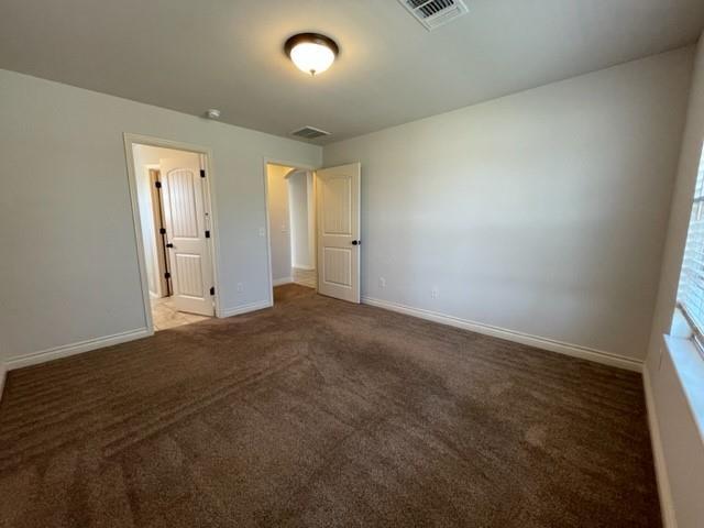 Building Photo - 825 Barbaroot Dr