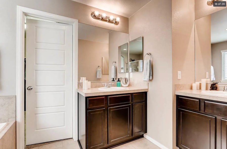 Building Photo - 12932 Norway Maple St