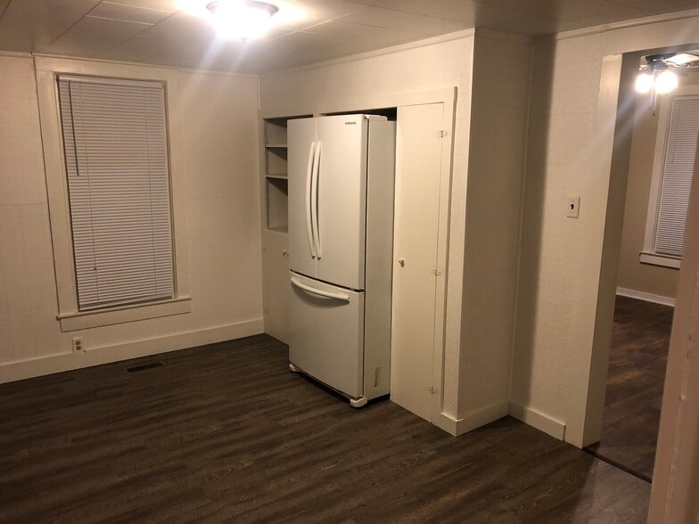 West side of Kitchen - 8 6th St