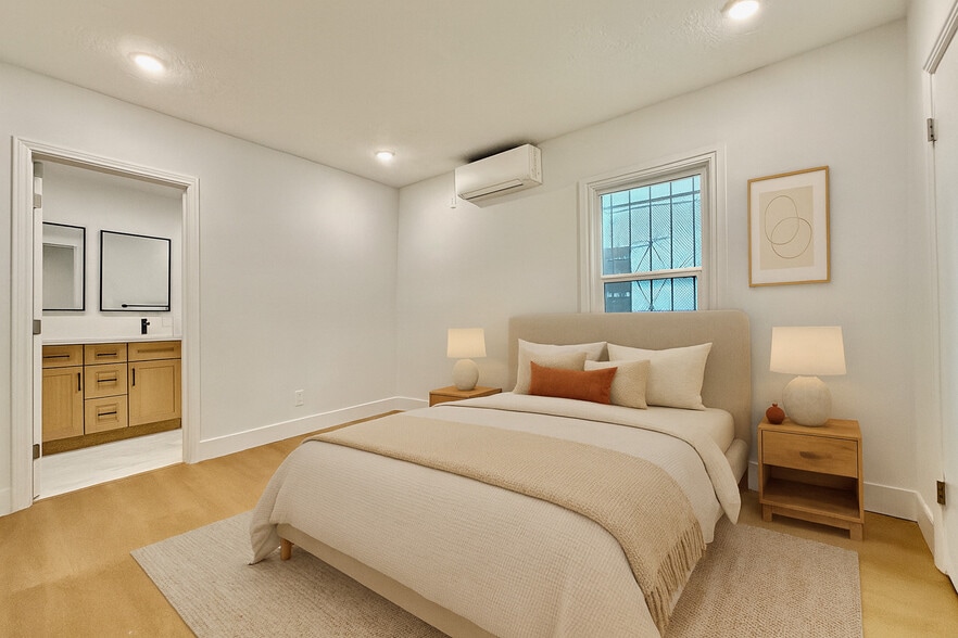 Building Photo - 1221 West Blvd