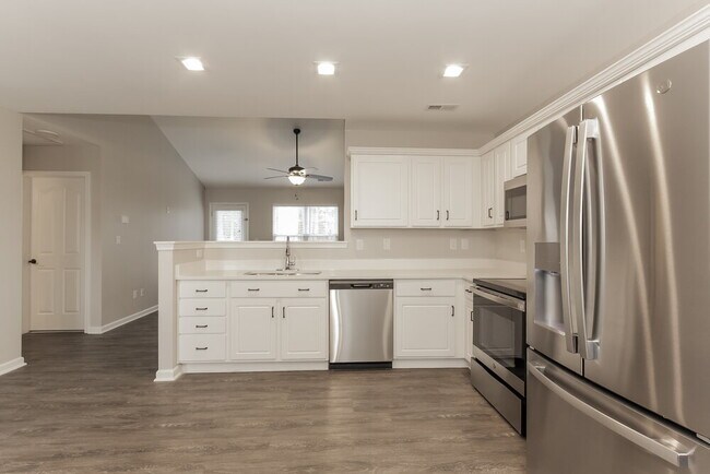 Building Photo - 1615 Flagler Ln