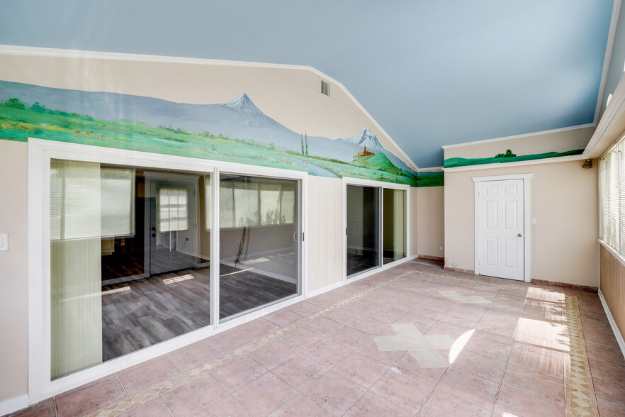 Building Photo - 1214 Ruberta Ave