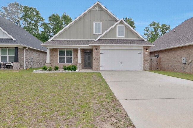 Building Photo - 5402 Parkside Dr