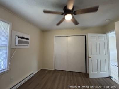 Building Photo - 4946 Robin St
