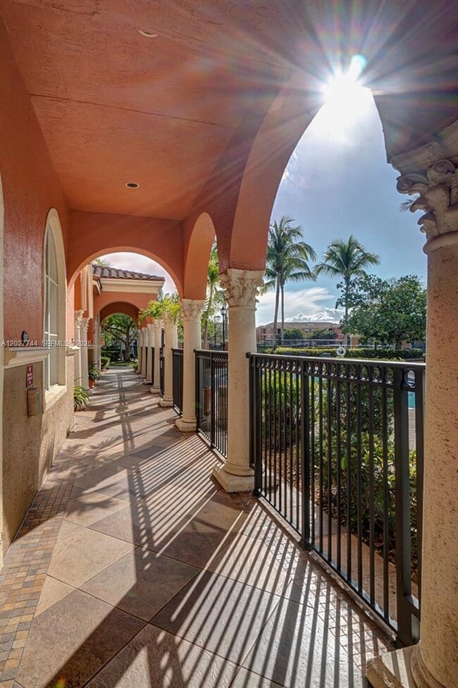 Building Photo - 4404 SW 160th Ave