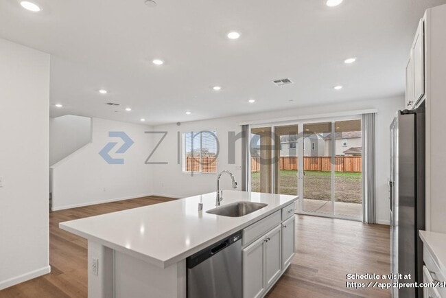 Building Photo - 1086 Carson River Ct