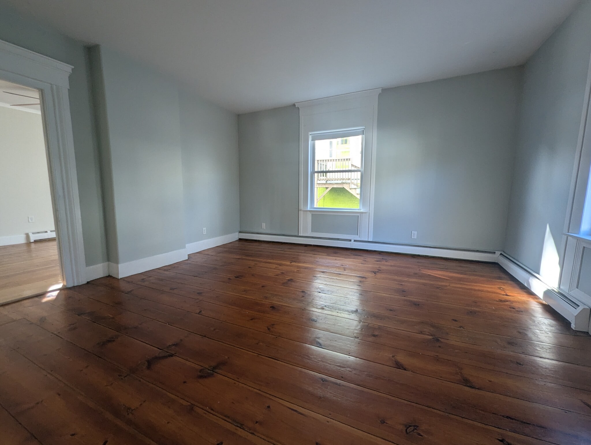 Living room - 34 Tyng St
