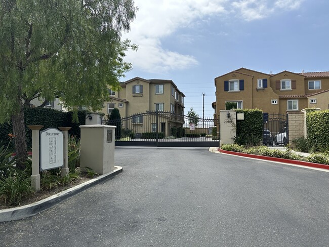 Townhome Front entrance - 22919 Mariposa Ave