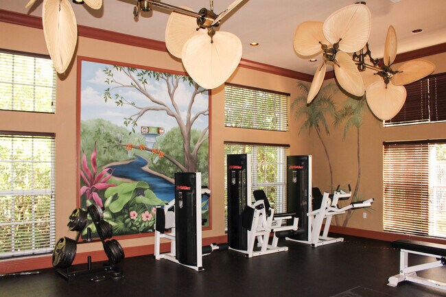 Building Photo - 300 Scotia Dr