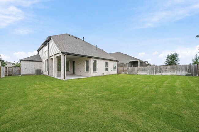 Building Photo - 7422 Netherfield Ln