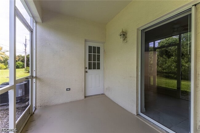 Building Photo - 5612 Rose Garden Rd