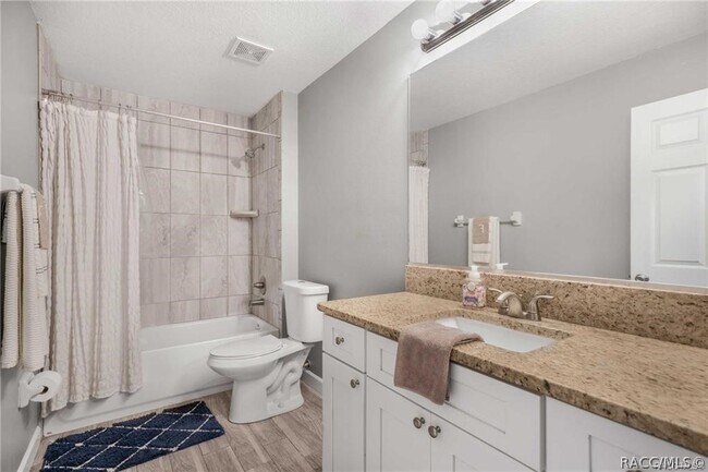 Building Photo - 2142 S Gleneagle Terrace