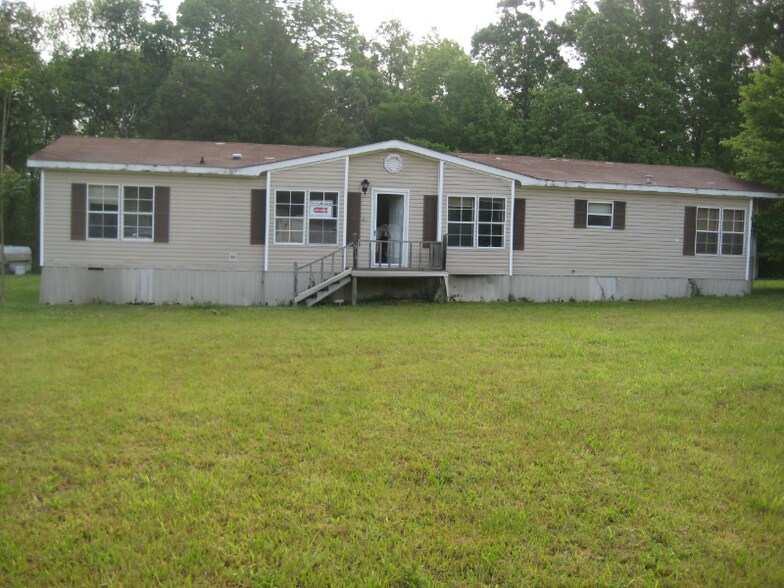 Primary Photo - 13915 Monarch Way