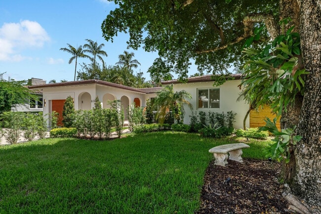 Building Photo - 616 NE 16th Terrace