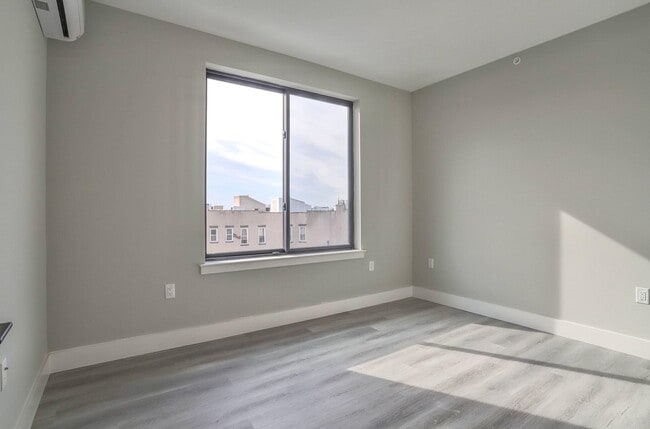 Building Photo - 3516 John F. Kennedy Blvd