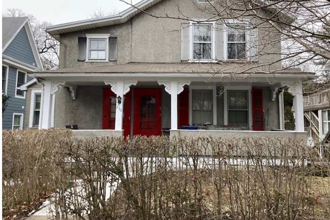 236 Davis before Repainting - 236 Davis Ave