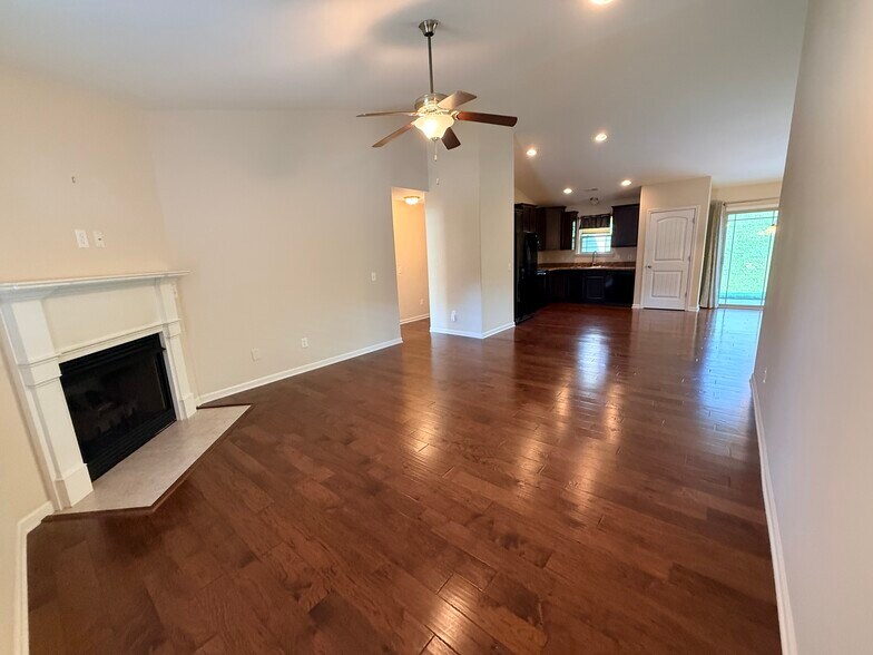 Building Photo - 108 Summerdale Dr