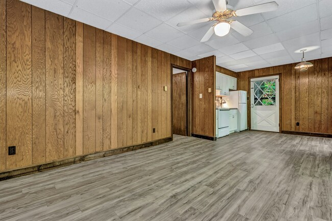 Building Photo - 50 Woodhaven Rd