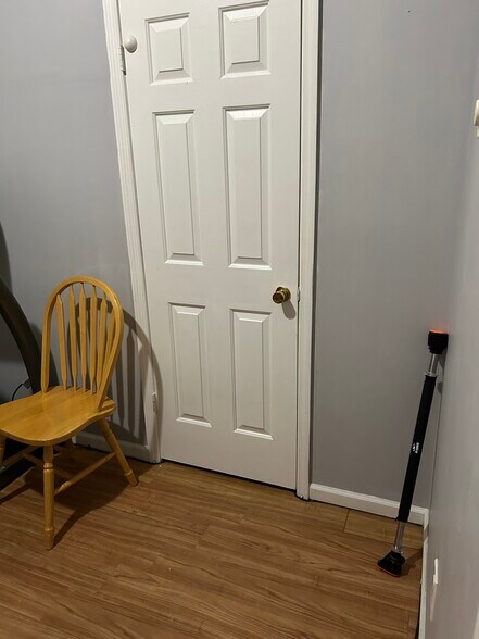 Building Photo - 33 Congress St