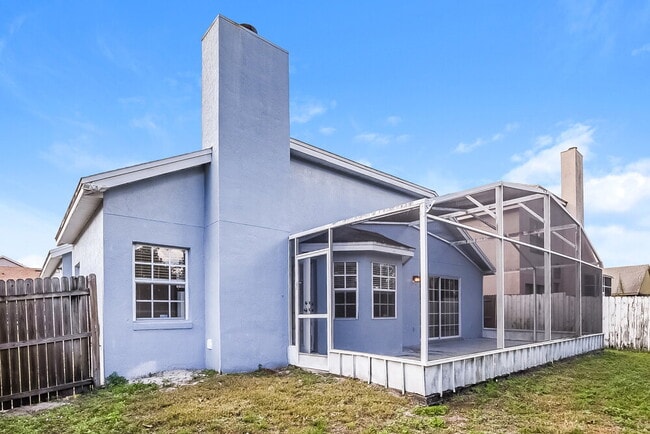 Building Photo - 593 Brightview Dr