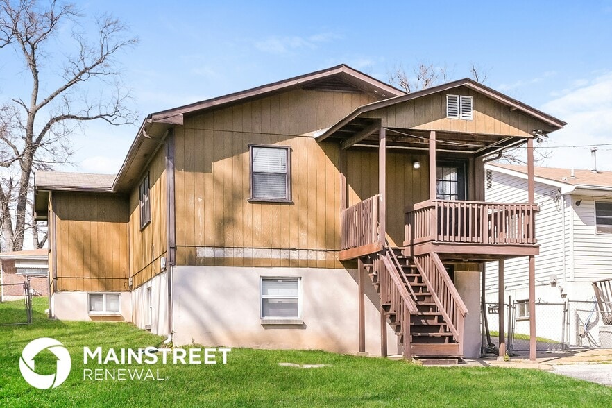 Building Photo - 9150 Wood Ave