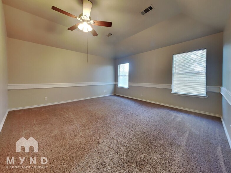 Building Photo - 14226 Reissen Ln